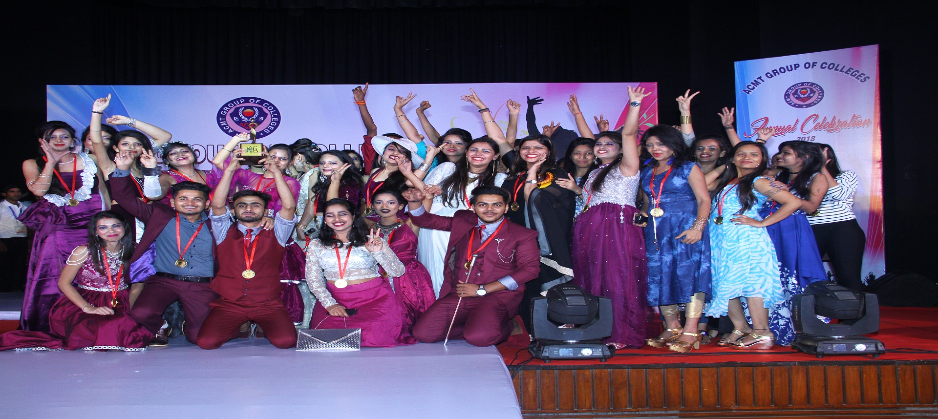 fashion designing college at laxmi nagar delhi